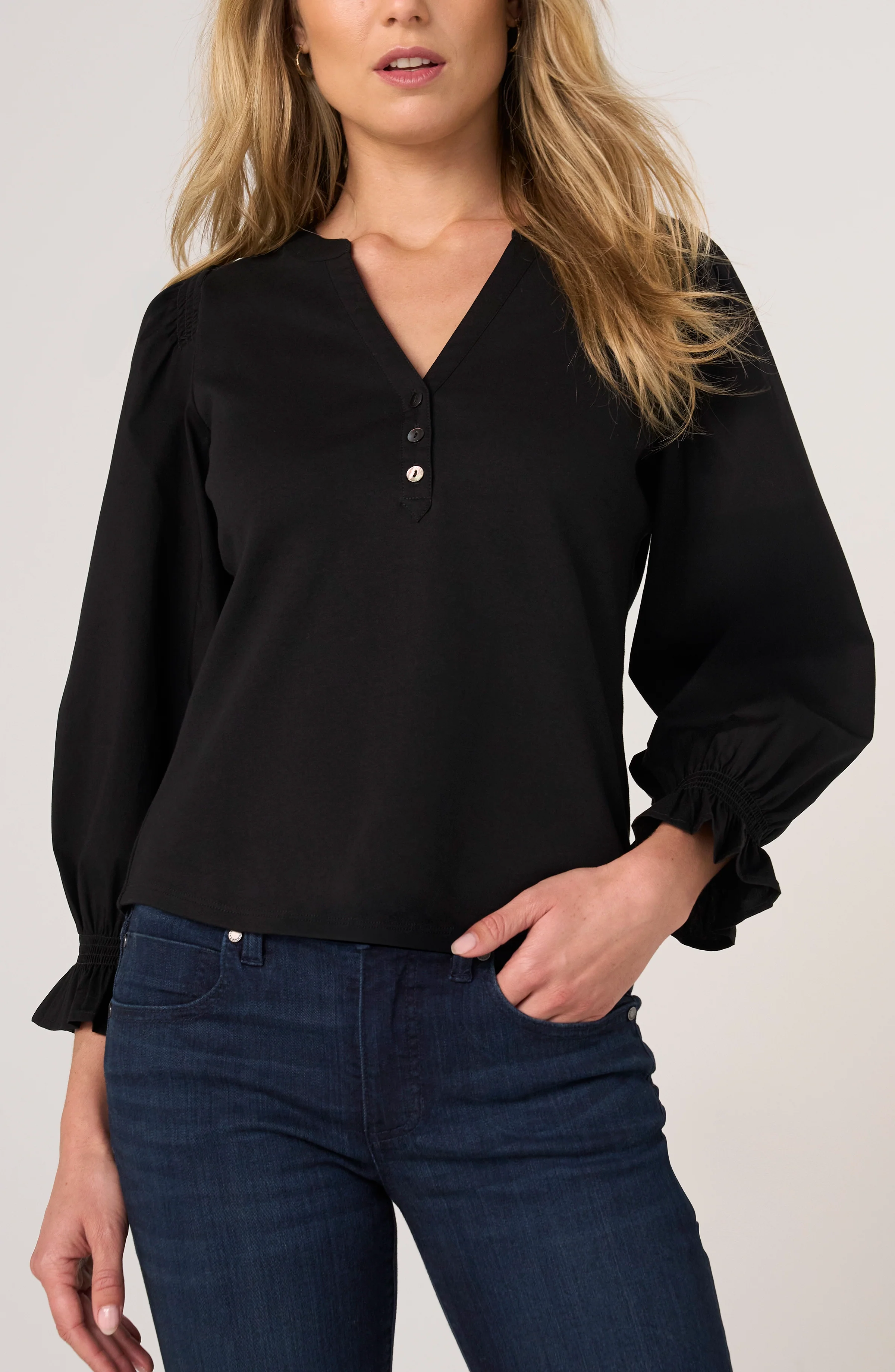 3/4 SLEEVE KNIT-TO-WOVEN TOP W/ SMOCKING