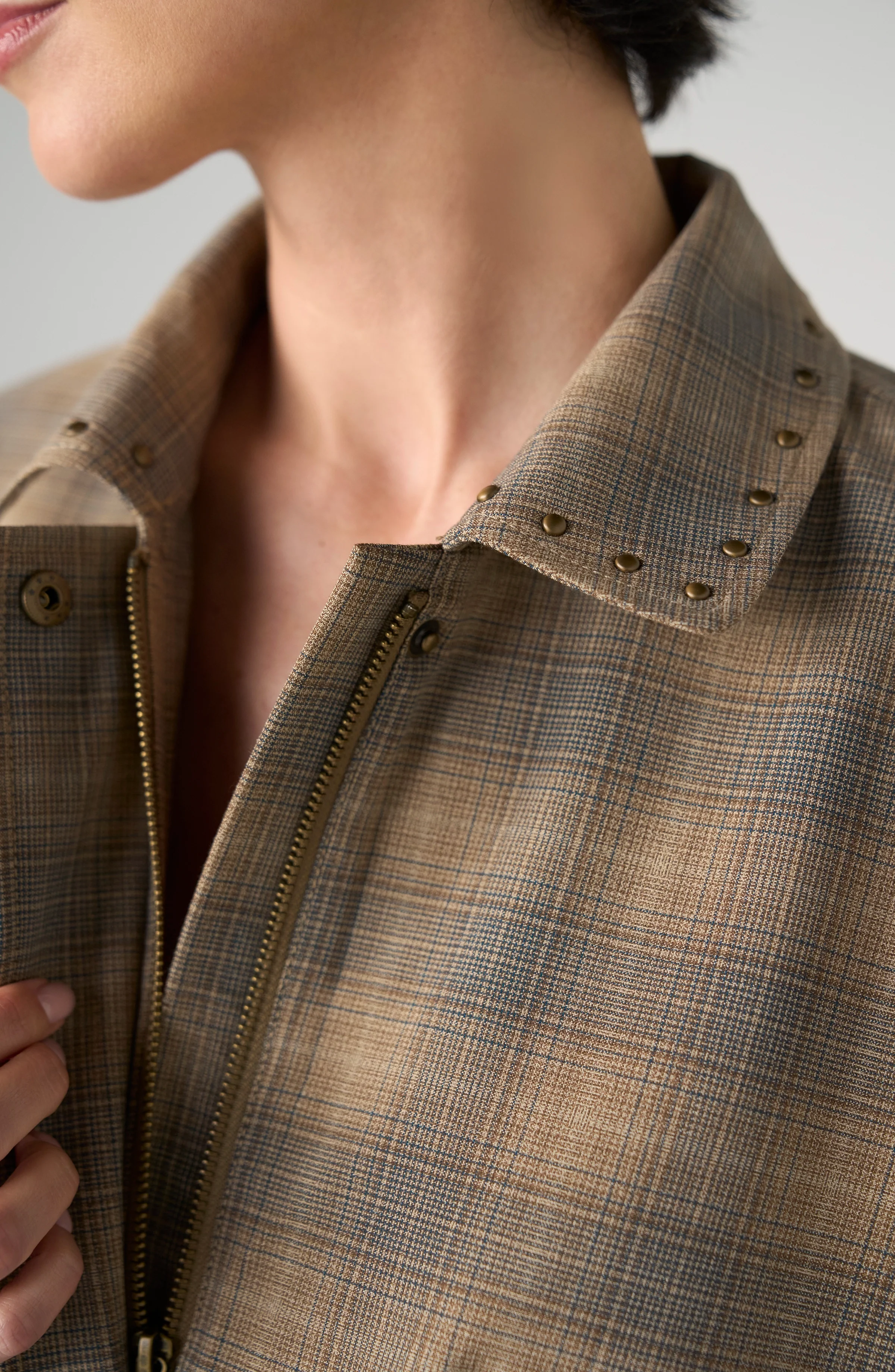 BUBBLE HEM JACKET