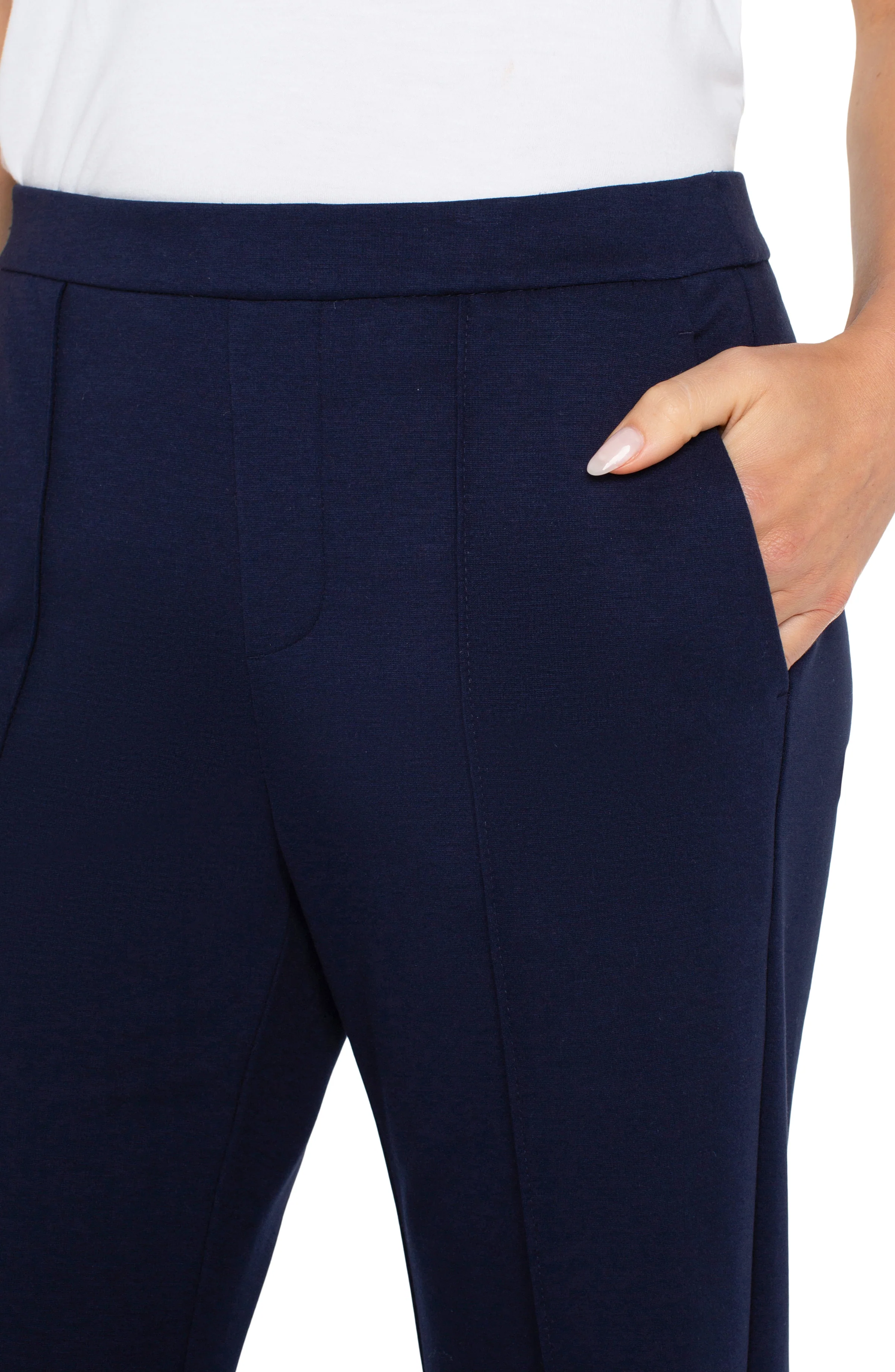 PETITE WIDE LEG PULL-ON TROUSER - Image 3