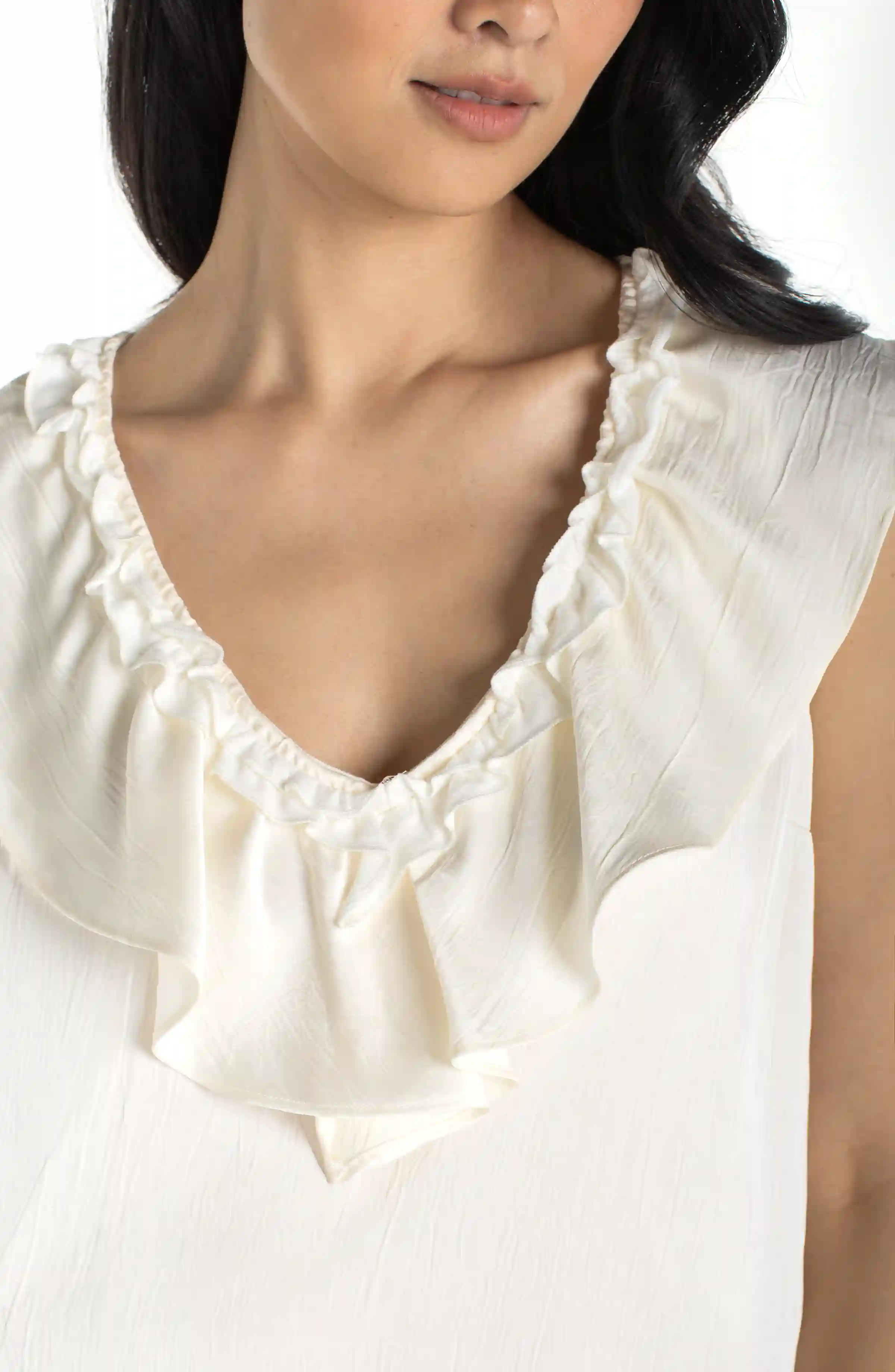 RUFFLE FRONT SLEEVELESS WOVEN-TO-KNIT TOP - Image 4